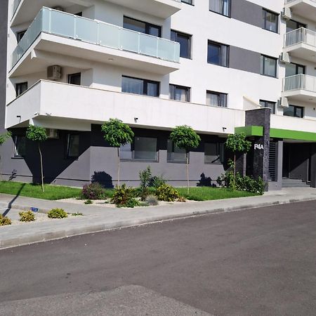 Apartamento Apartament In Complex Rezidential In Oradea Exterior foto